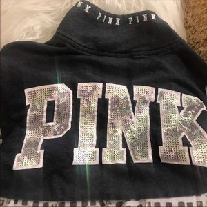 VS PINK Limited pullover